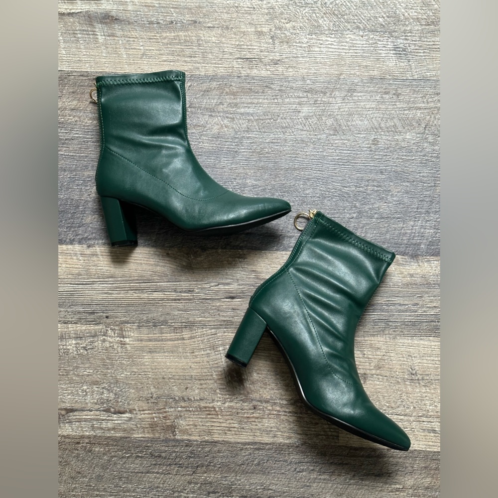 Women's Pointy Toe Back Zip Block Heel Ankle Boots- Dark Green, Size 7.5